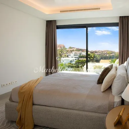 Michaela Moderna De Super Lujo Con Piscina Y Vistas *