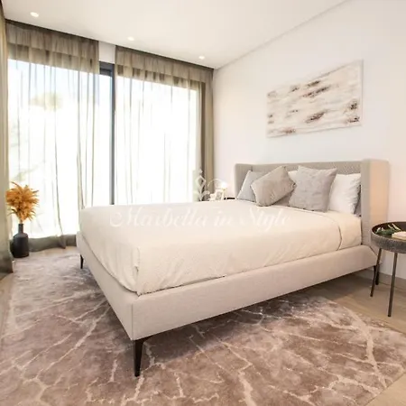 Вилла Michaela Moderna De Super Lujo Con Piscina Y Vistas Эстепона