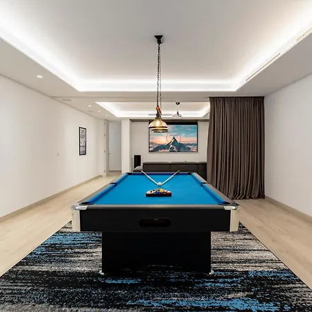 Villa Michaela Moderna De Super Lujo Con Piscina Y Vistas