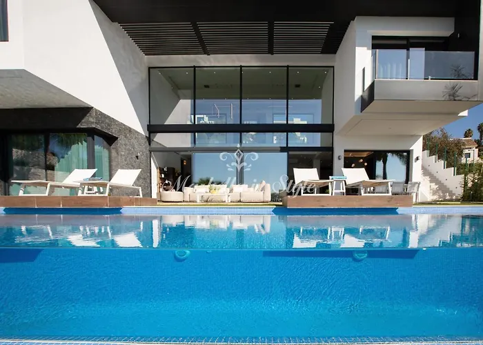 Villa Michaela Moderna De Super Lujo Con Piscina Y Vistas *