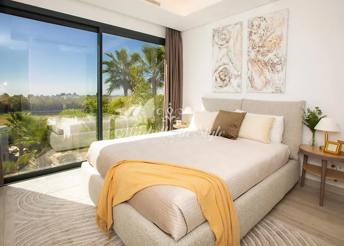 Villa Michaela Moderna De Super Lujo Con Piscina Y Vistas Estepona