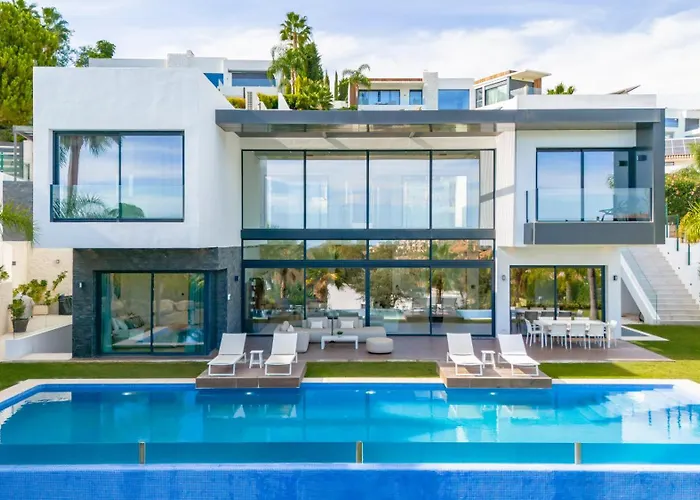 Michaela Moderna De Super Lujo Con Piscina Y Vistas * Estepona