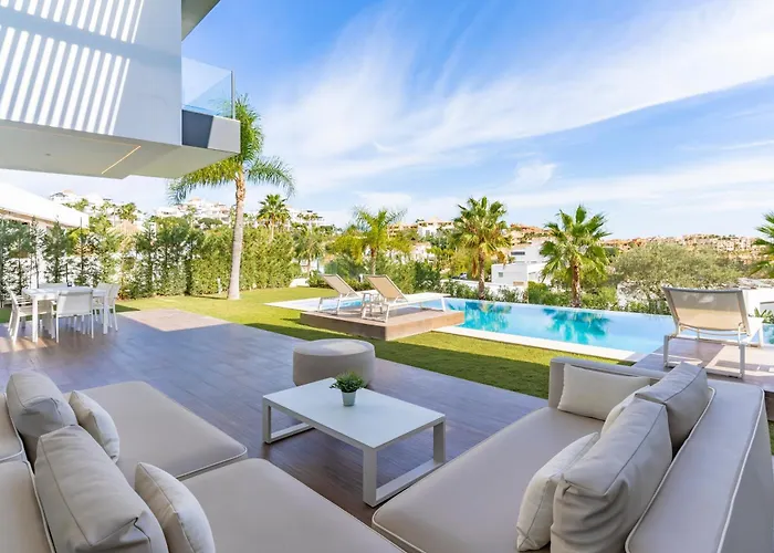 Michaela Moderna De Super Lujo Con Piscina Y Vistas Villa *