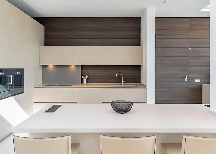 Michaela Moderna De Super Lujo Con Piscina Y Vistas Villa Estepona