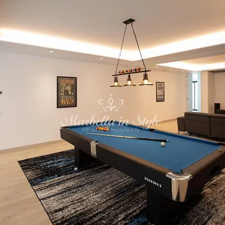 Villa Michaela Moderna De Super Lujo Con Piscina Y Vistas