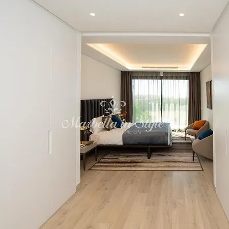 Villa Michaela Moderna De Super Lujo Con Piscina Y Vistas Estepona